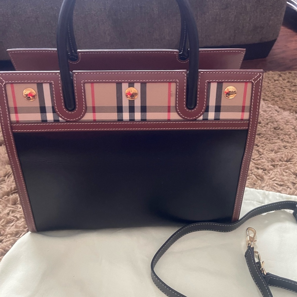 Burberry Title Vintage Check Leather Satchel Black Brown - Picture 14 of 15